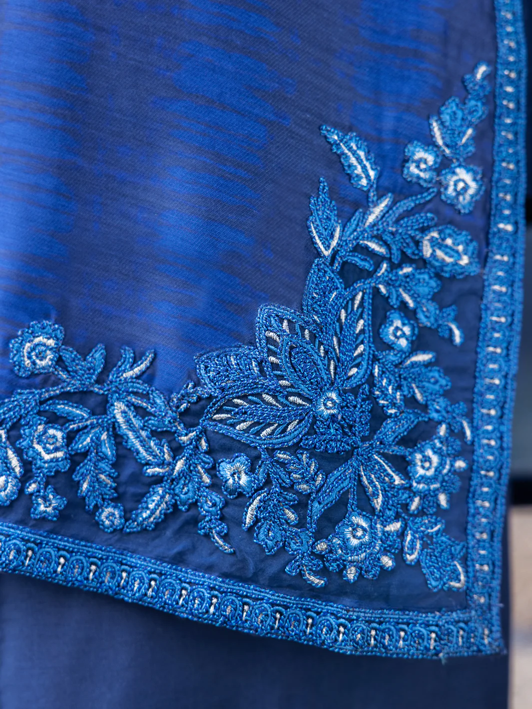 Blue Salsa Silk 3Pc Stitched - ALP-3PS-1655 - Image 4