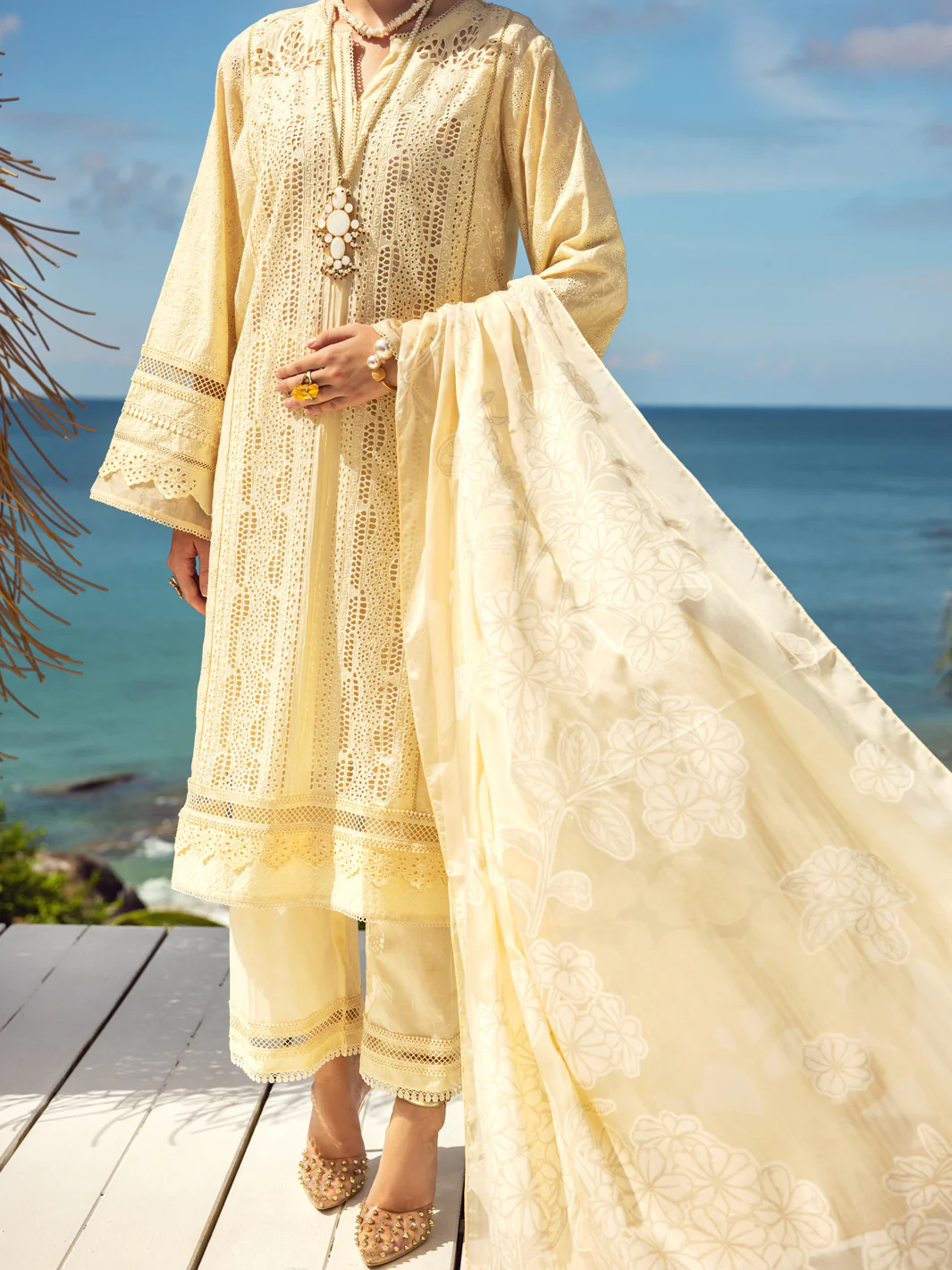 Off White Dyed Lawn 3Pc Unstitched - ALP-3PS-1727