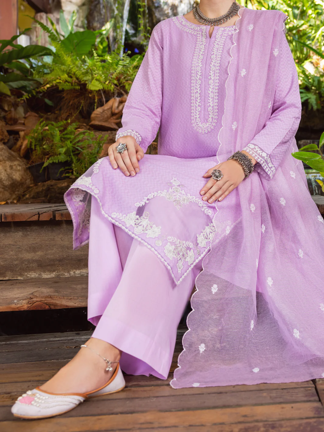 Light Purple Jacquard 3 Piece Stitched - ALP-3PS-1766 - Image 3
