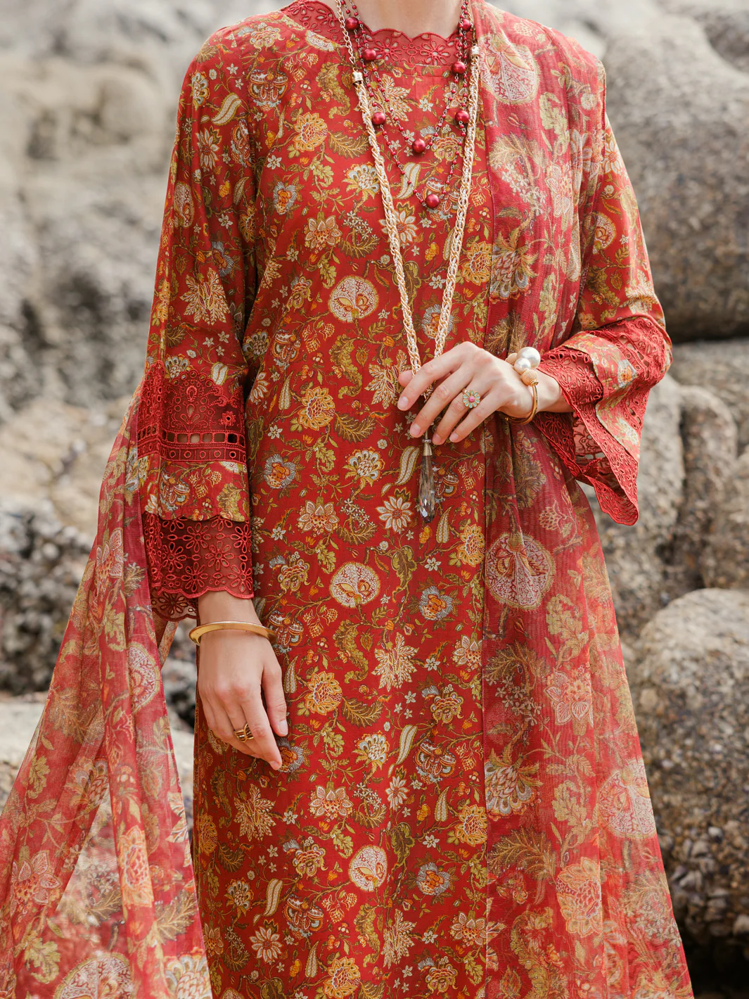 Maroon Lawn 3 Piece Stitched - ALP-3PS-1807 - Image 3