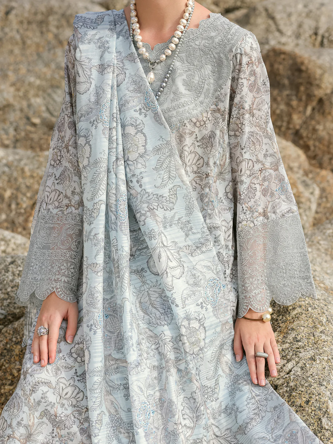 Light Grey Lawn 3 Piece Stitched - ALP-3PS-1809 - Image 2