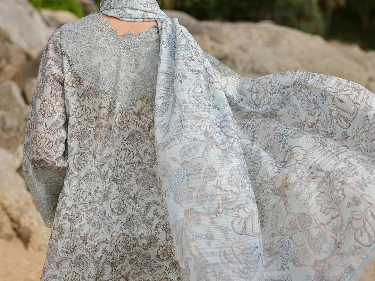 Light Grey Lawn 3 Piece Stitched - ALP-3PS-1809 - Image 3