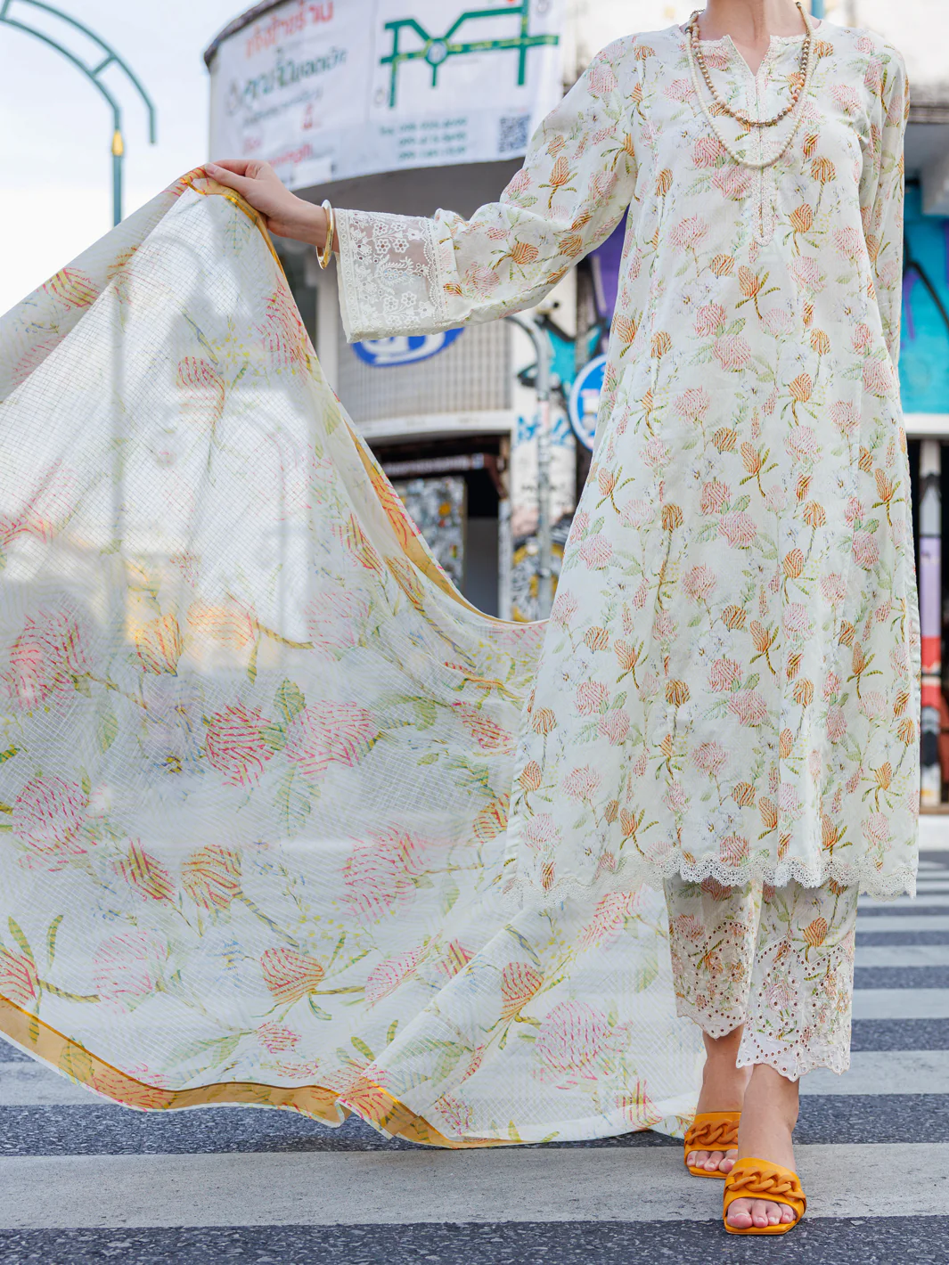 Cream Lawn 3Pc Stitched - ALP-3PS-1842 - Image 2