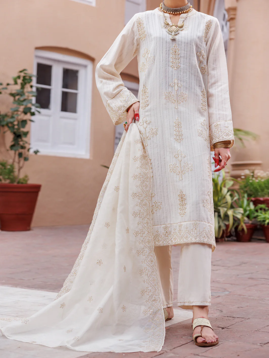 Off White Dobby Jacquard 3Pc Stitched - ALP-3PS-1951
