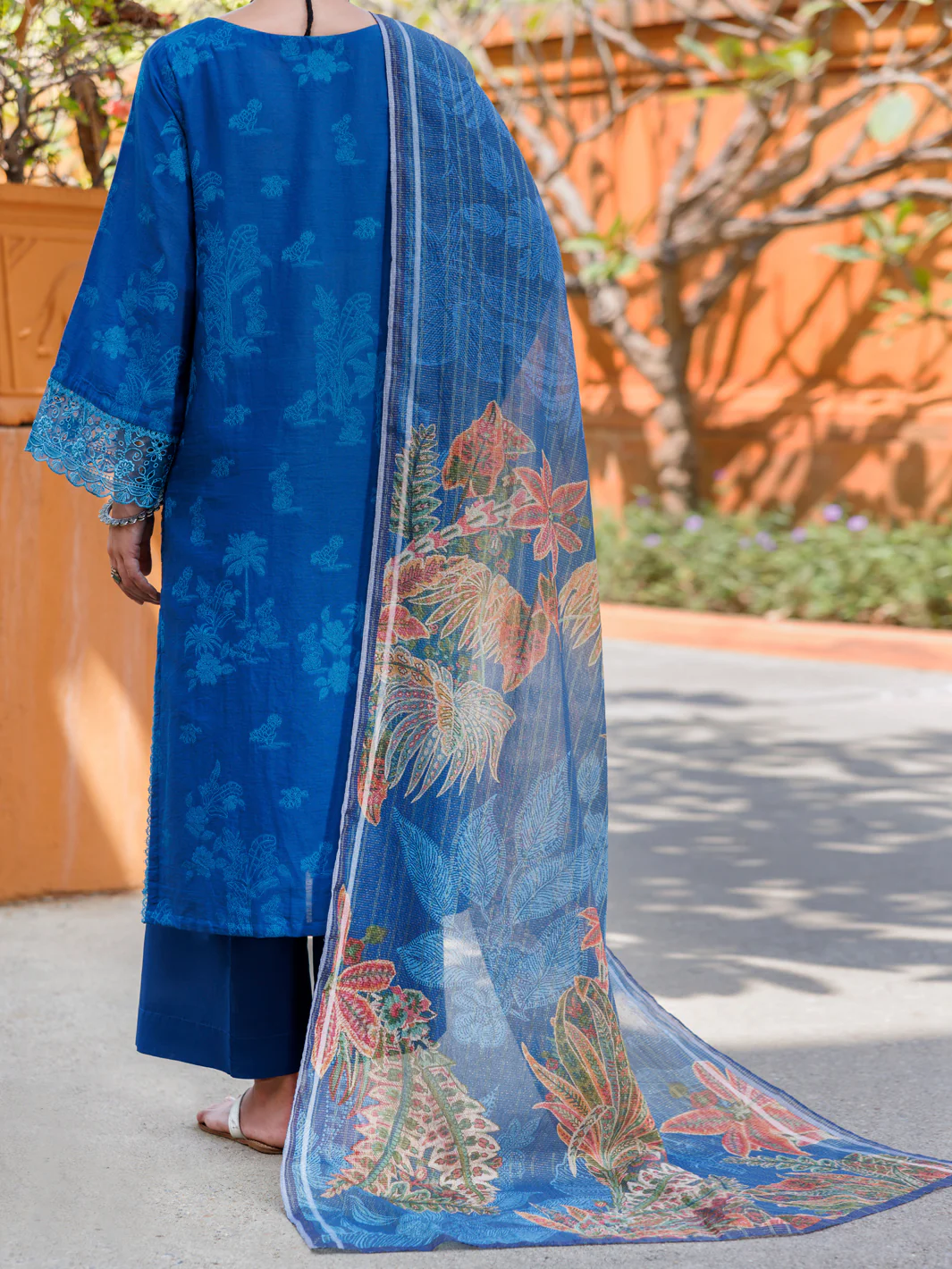 Blue Jacquard 3 Piece Unstitched - ALP-3PS-2011 - Image 2