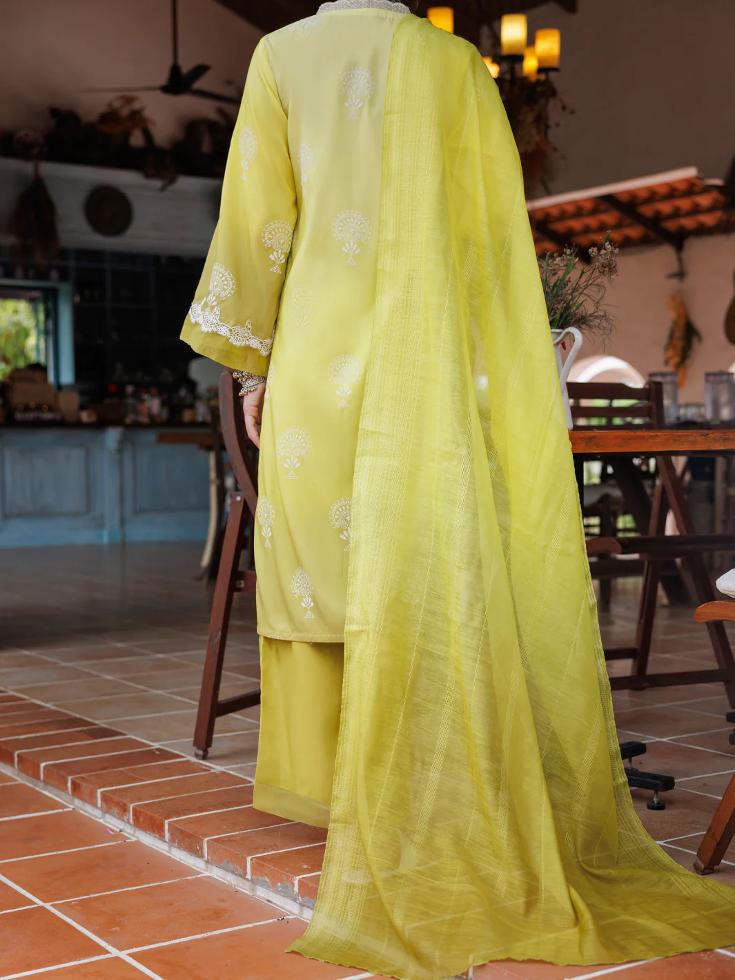 Lemon Cambric 3 Piece Stitched - ALP-3PS-2036 - Image 2