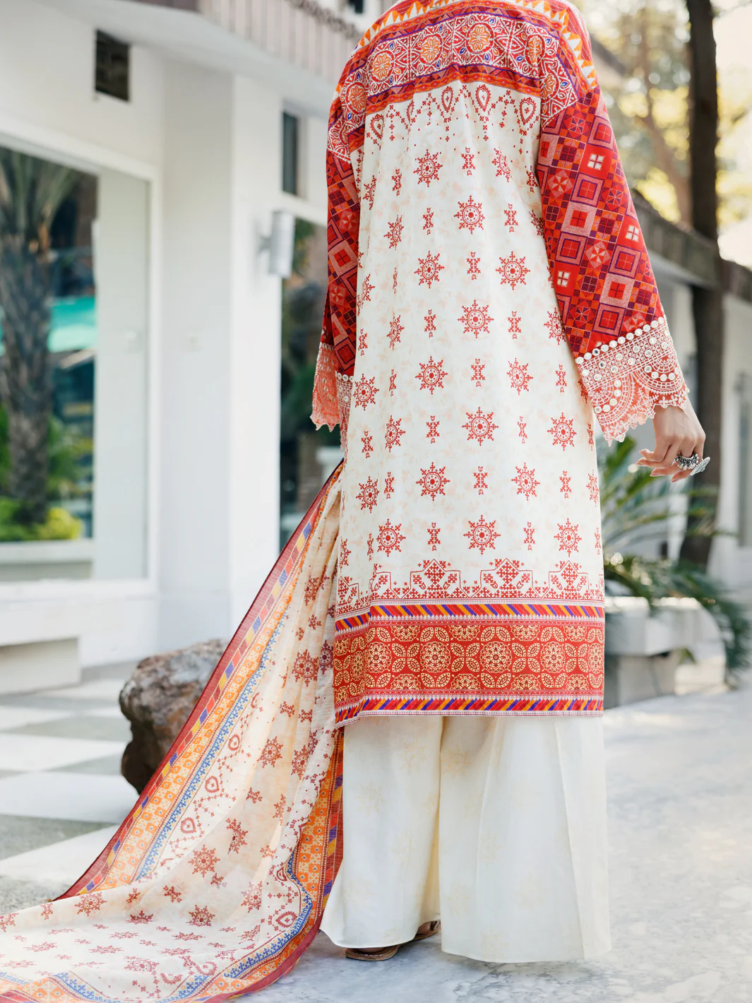 Cream Lawn 3 Piece Stitched - ALP-3PS-2138 - Image 2