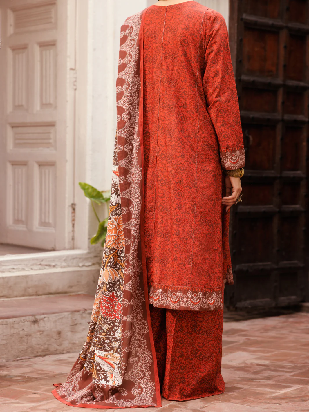 Maroon Printed Lawn 3Pc Stitched - ALP-3PS-2144 - Image 2