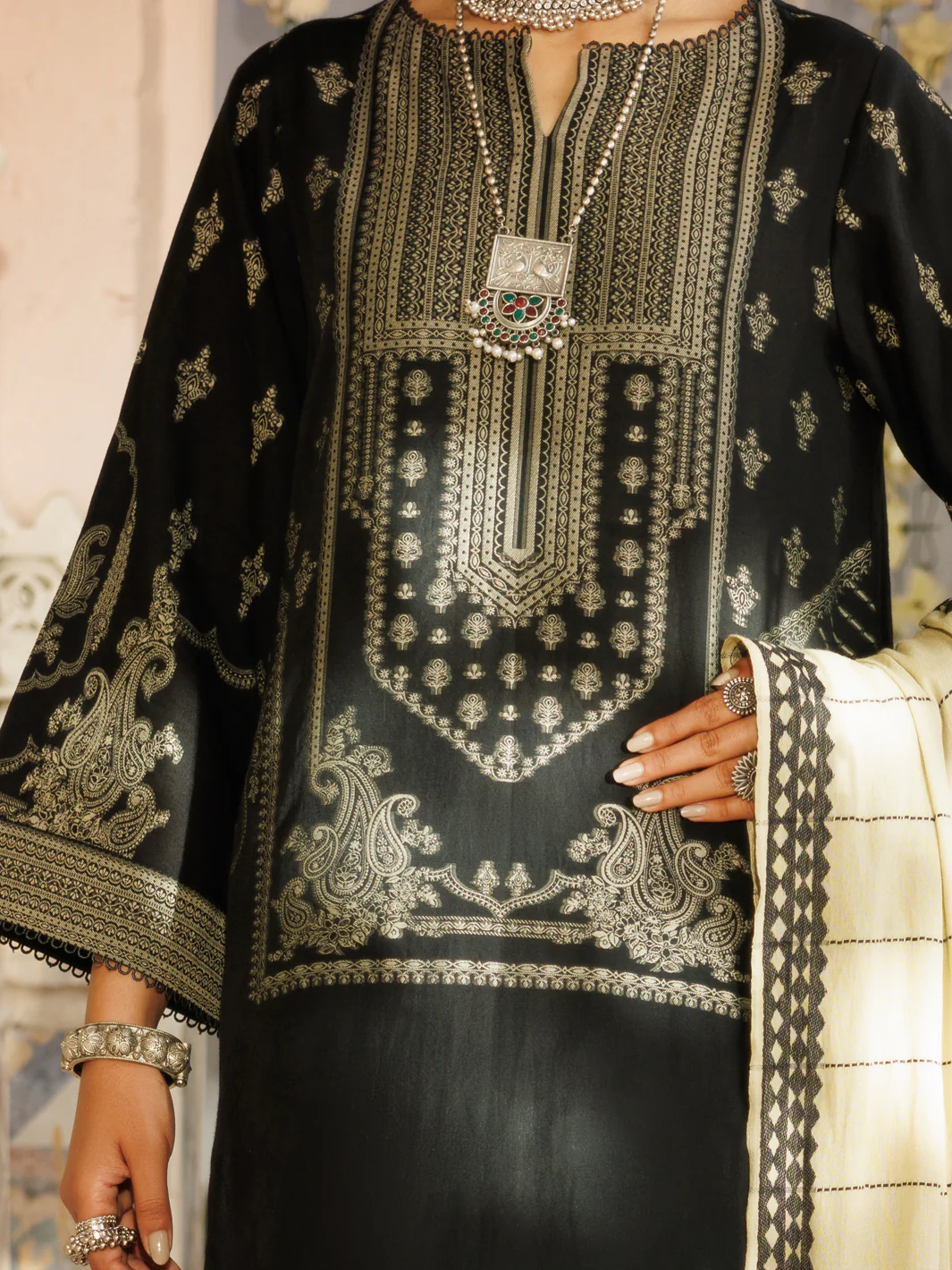 Black 3Pc Stitched - ALP-3PS-2178 - Image 3
