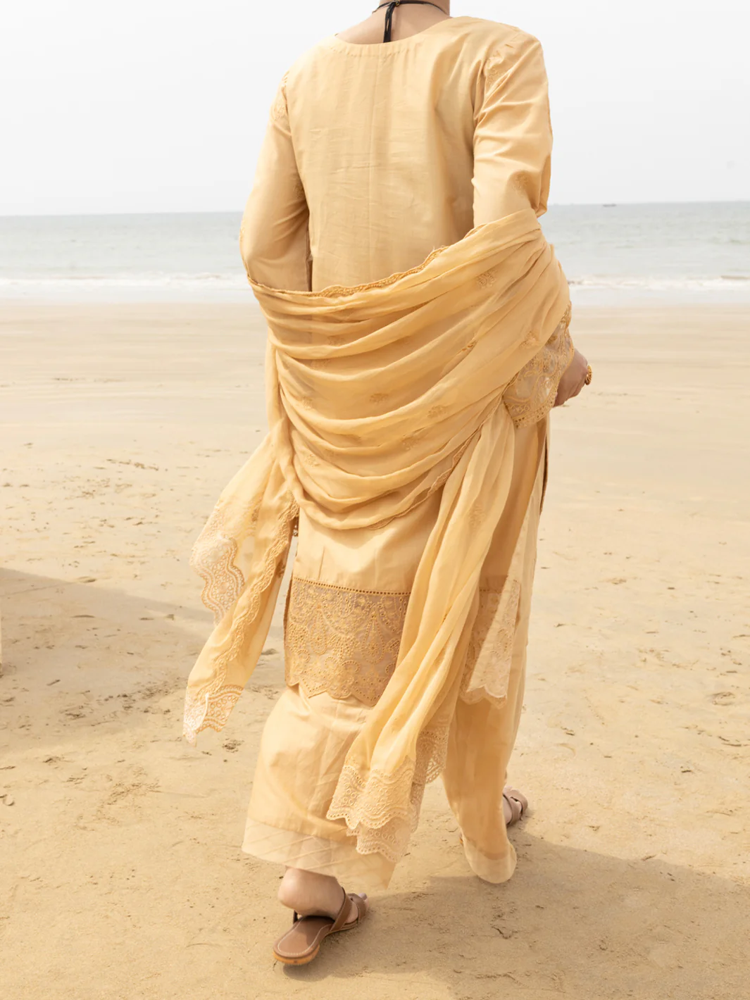 Khaki Lawn 3Pc Unstitched - ALP-3PS-2183 - Image 2