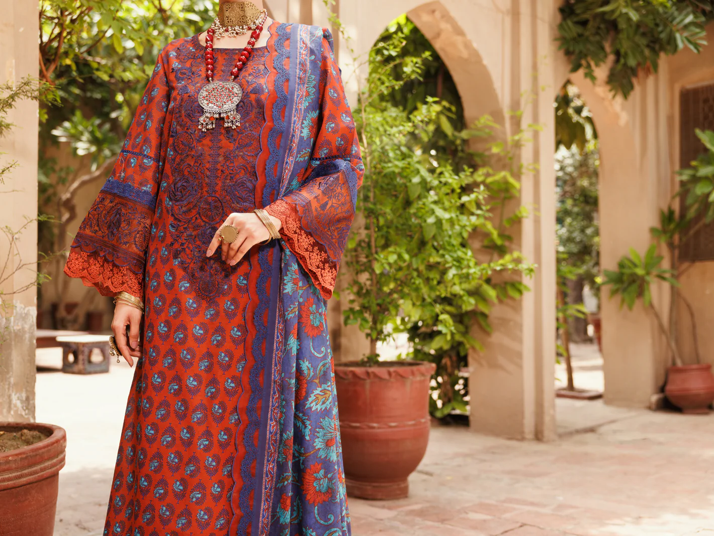 Maroon Lawn 3Pc Unstitched - ALP-3PS-2284 - Image 4