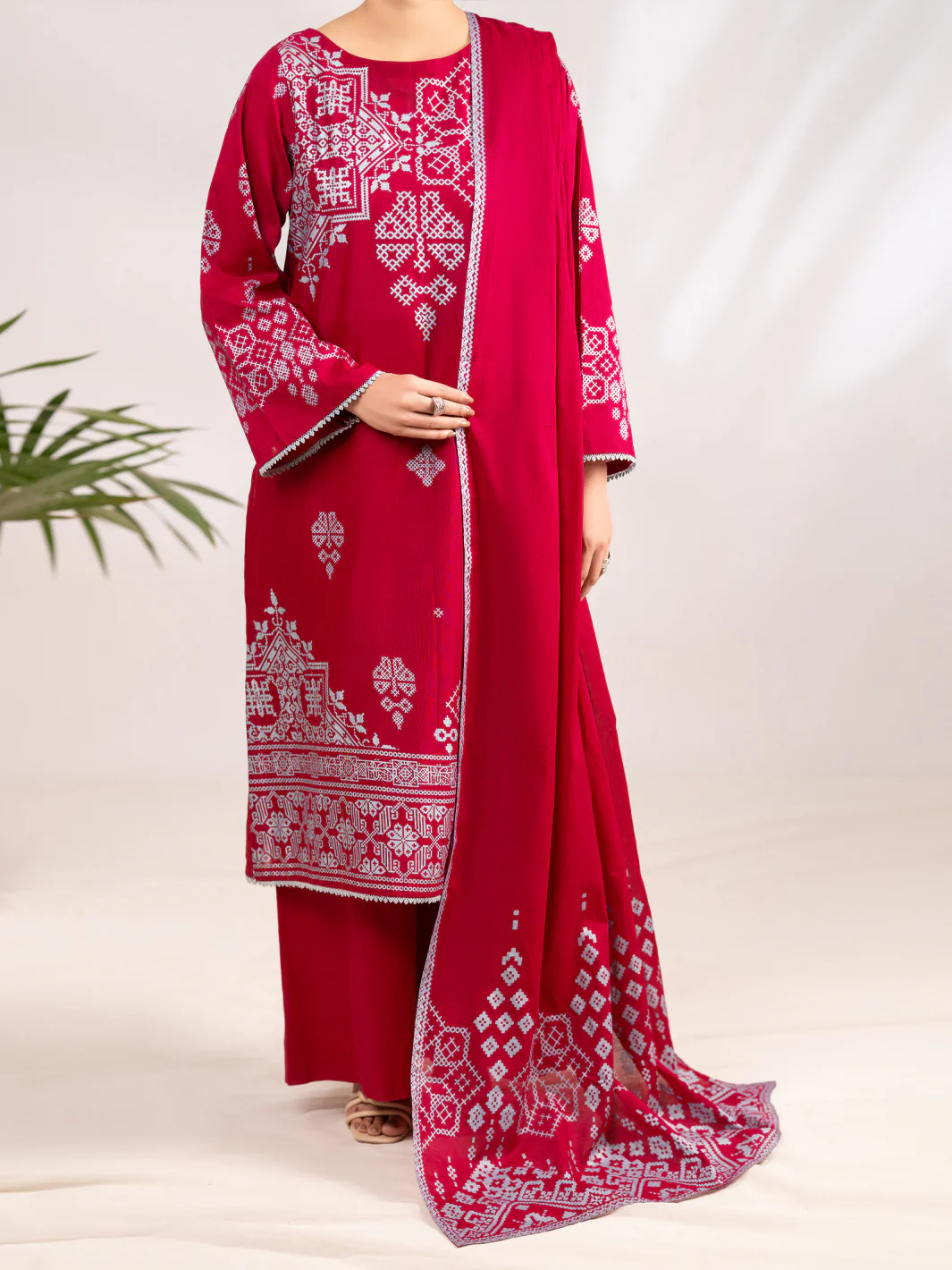 Fuchsia Lawn 3Pc Stitched - ALP-3PS-2295 - Image 4