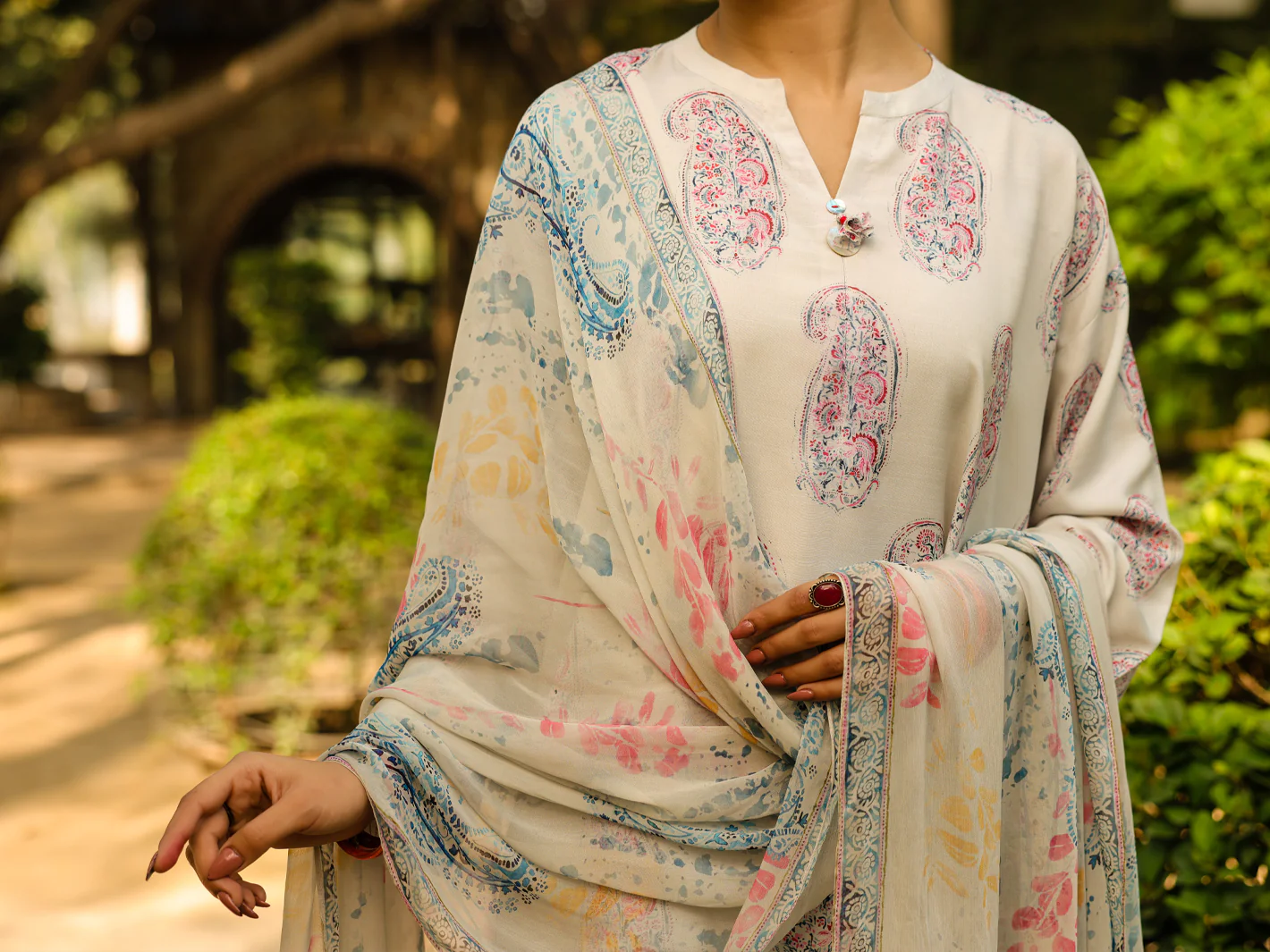 Beige Raw Silk 3Pc Stitched - ALP-3PS-2303 - Image 4