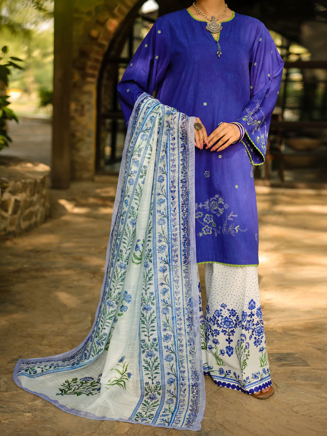 Blue Lawn 3Pc Unstitched - ALP-3PS-2308 - Image 3
