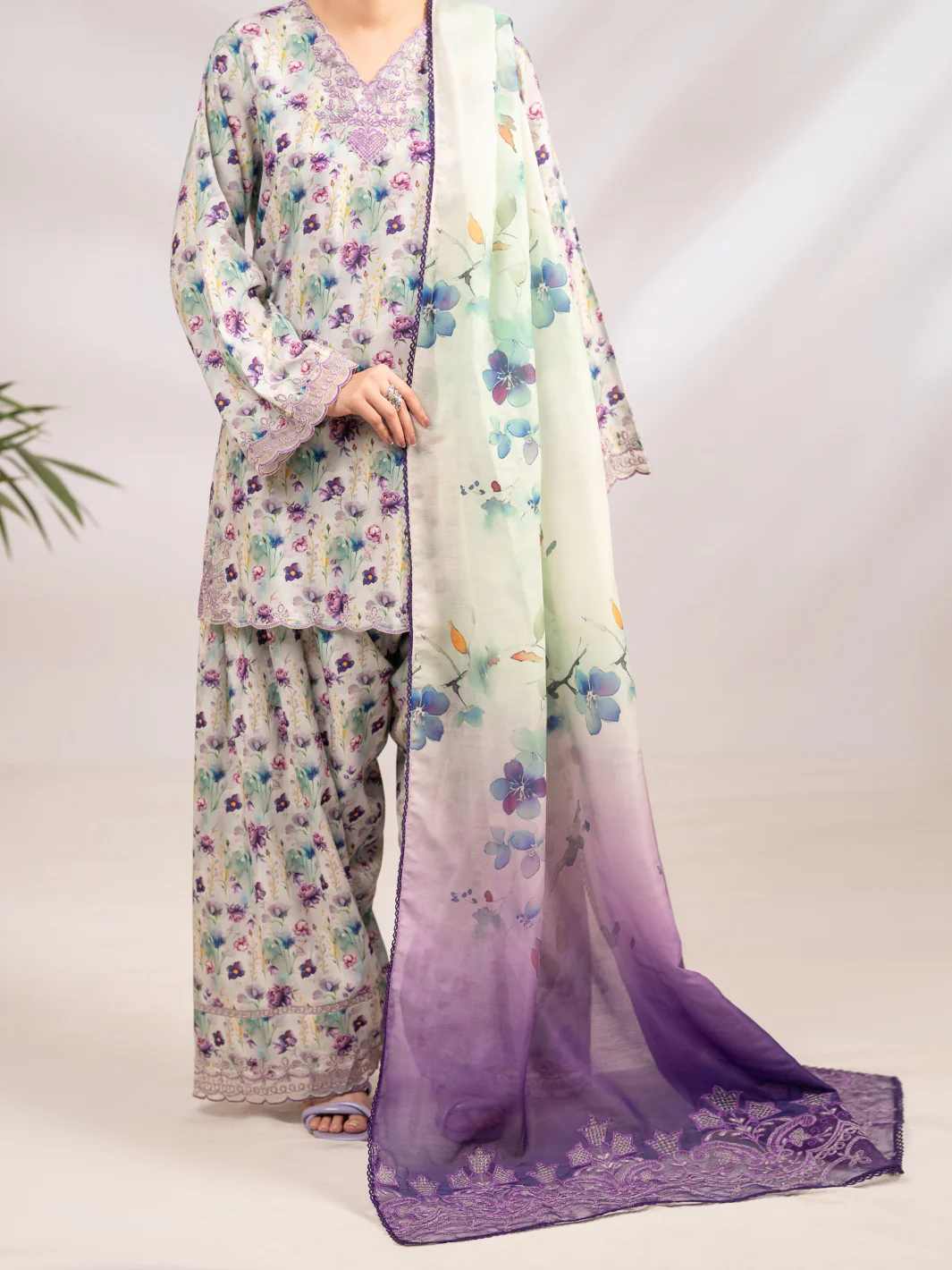 Light Green Silk Lawn 3Pc Stitched - ALP-3PS-2361 - Image 4