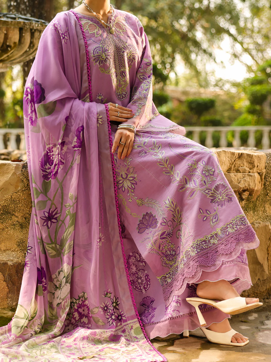 Purple Lawn 3Pc Unstitched - ALP-3PS-2376 - Image 3