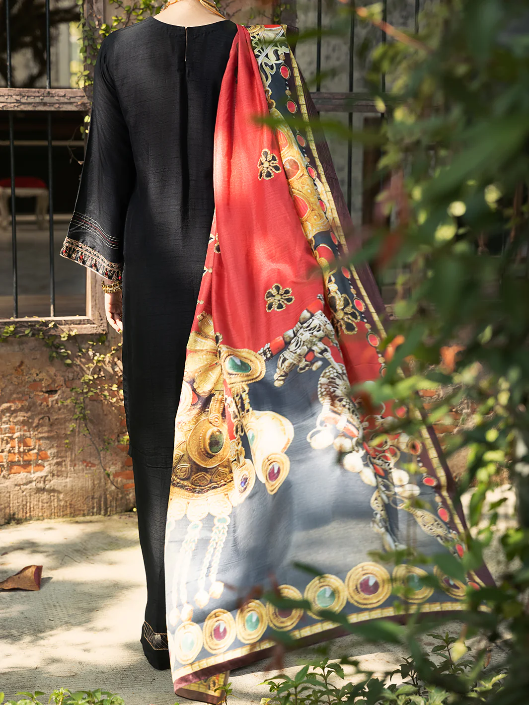 Black Raw Silk 3 Piece Stitched - ALP-3PS-430 - Image 2