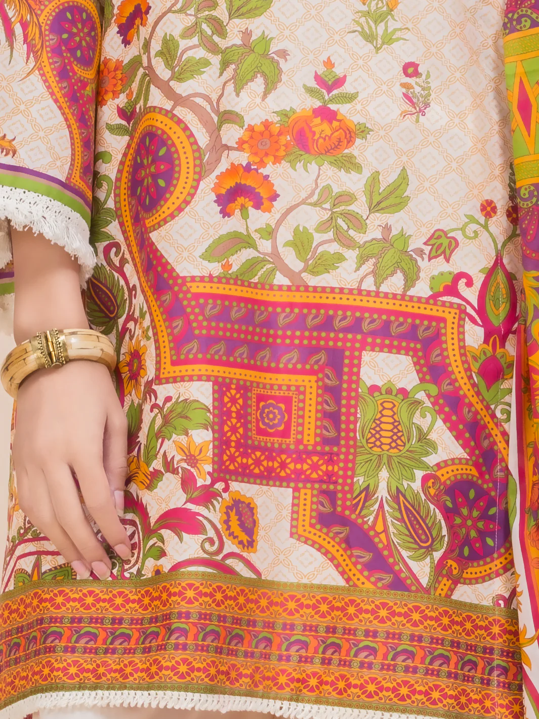 Cream Lawn 3 Piece Stitched - ALP-3PS-782 - Image 3