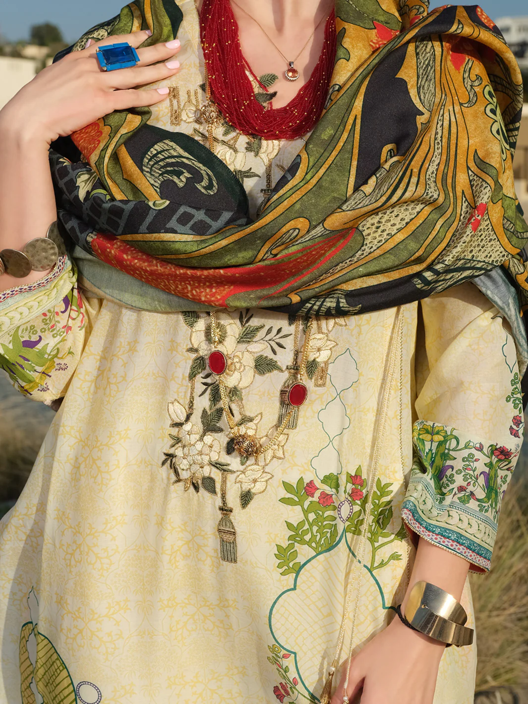 Ivory Lawn 3 Piece Stitched - ALP-3PS-882 - Image 3