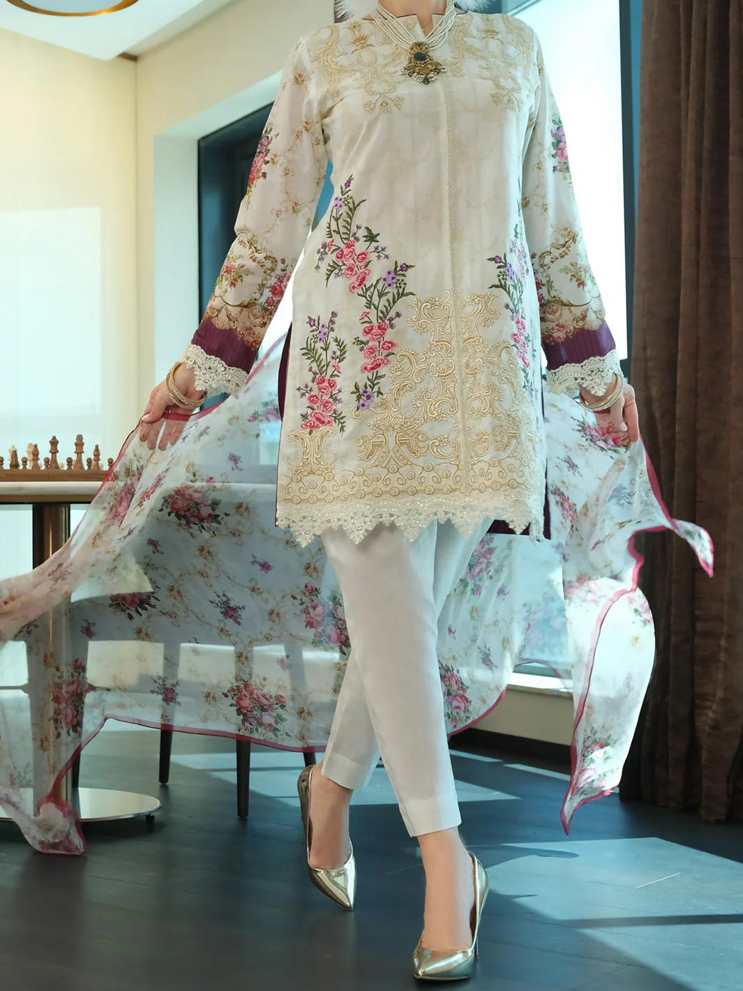 White Lawn 3 Piece Unstitched - ALP-3PS-893