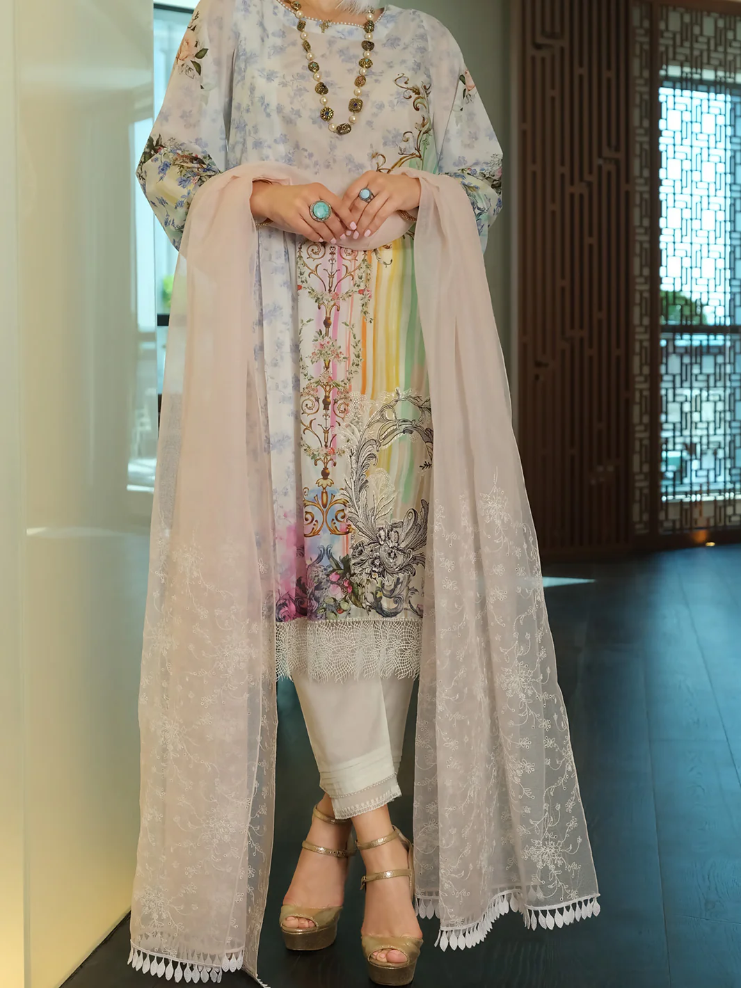 White Lawn 3 Piece Unstitched - ALP-3PS-895