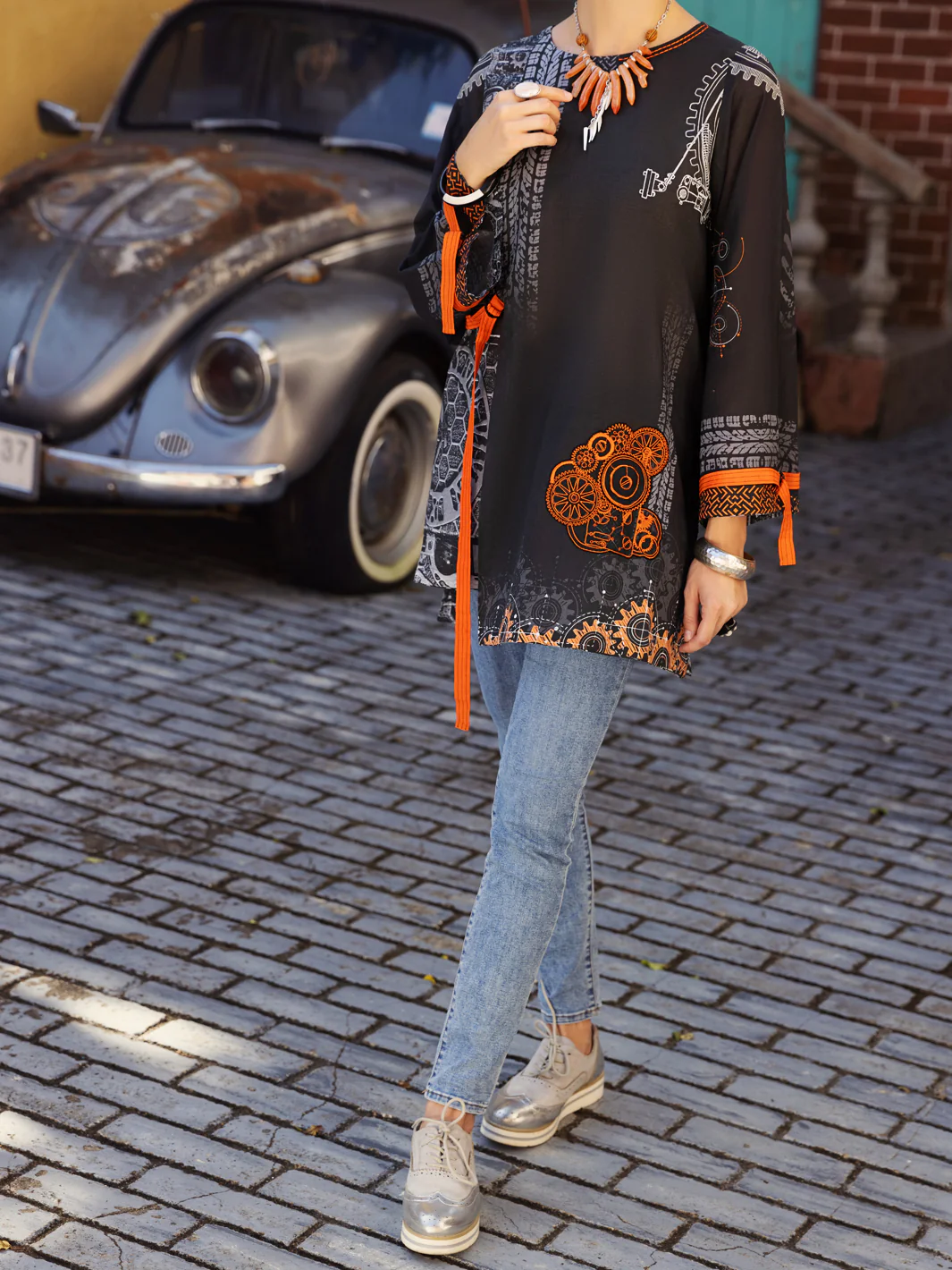 Black Kurti - ALP-LK-1568