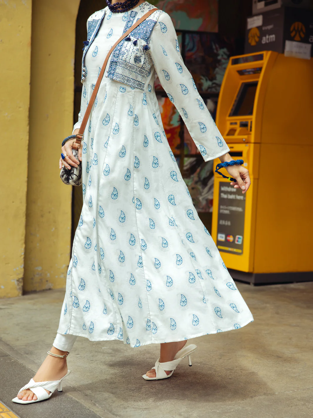 White Digital Lawn Tunic - ALP-LK-1759 - Image 2