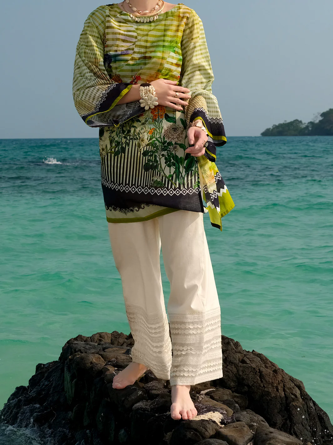 Green Lawn Tunic - ALP-LK-668 - Image 2