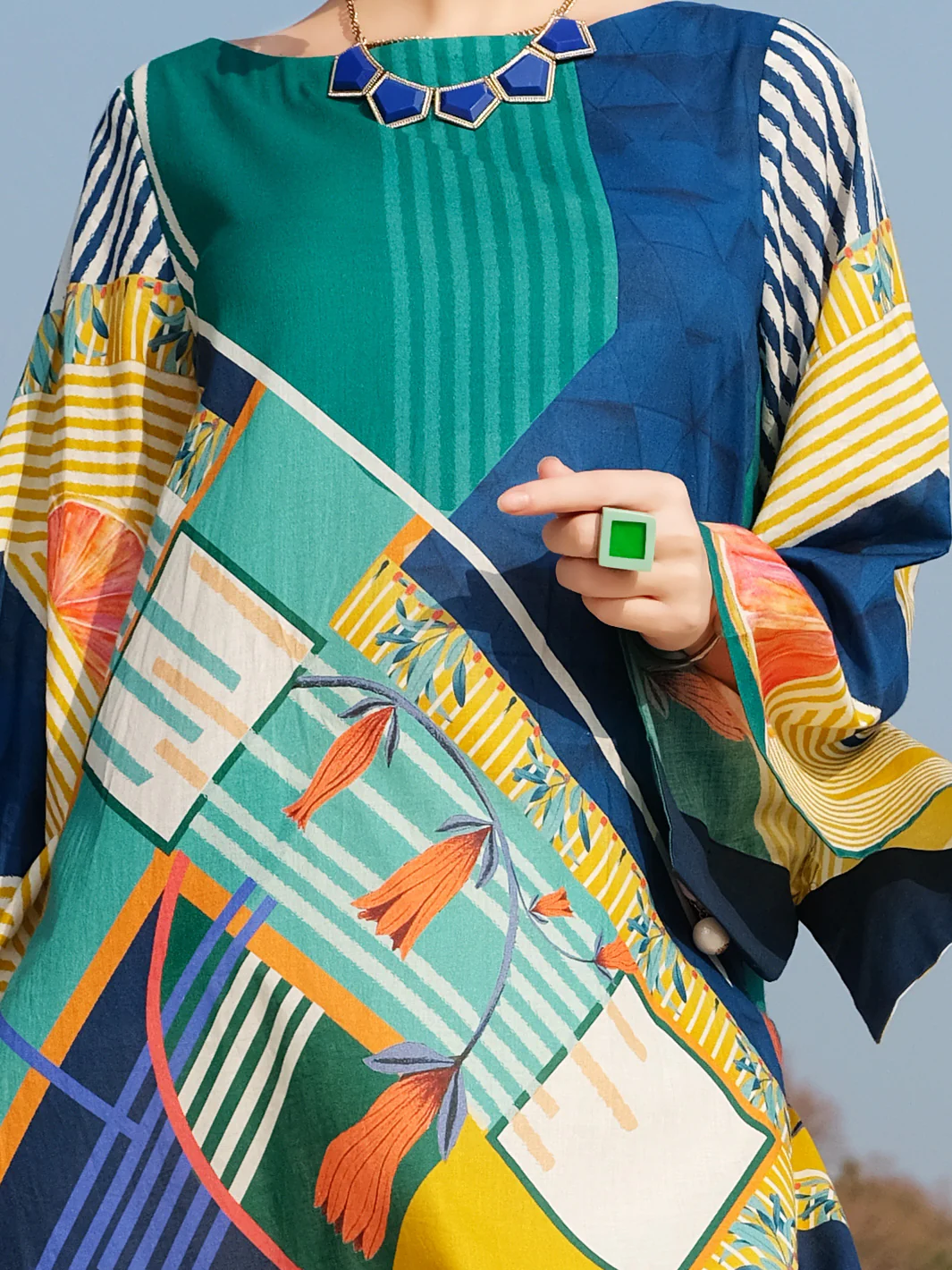 Emerald Green Lawn Tunic - ALP-LK-674 - Image 3