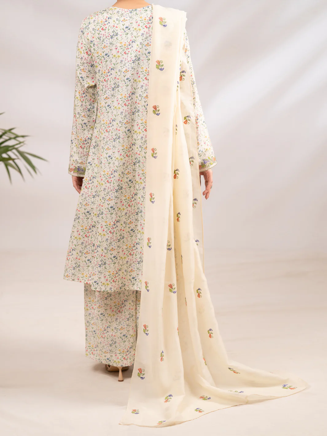 Lemon Silk Lawn 2Pc Stitched - ALP-LKS-2367 - Image 3
