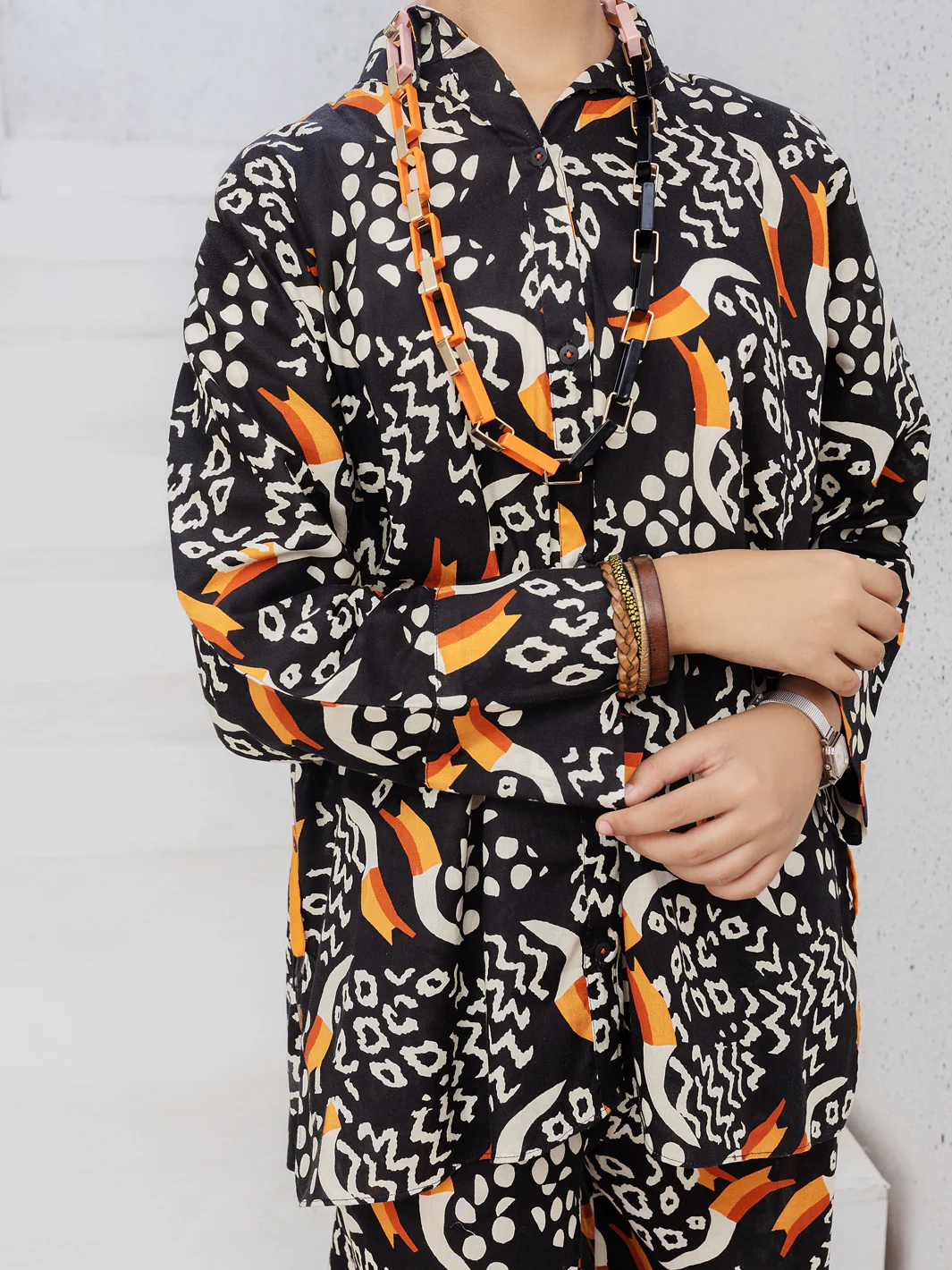 Black Cambric 2 Piece Stitched - ALP-2PS-LKS-1088 - Image 3