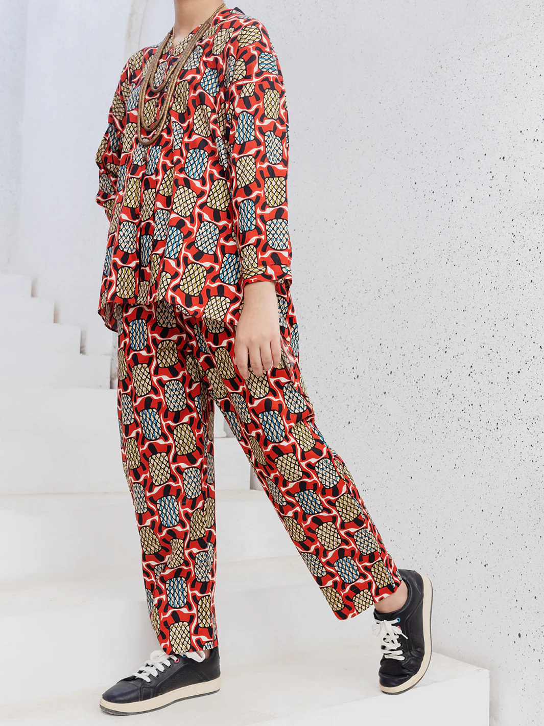Maroon Cambric 2 Piece Stitched - ALP-2PS-LKS-1089 - Image 4