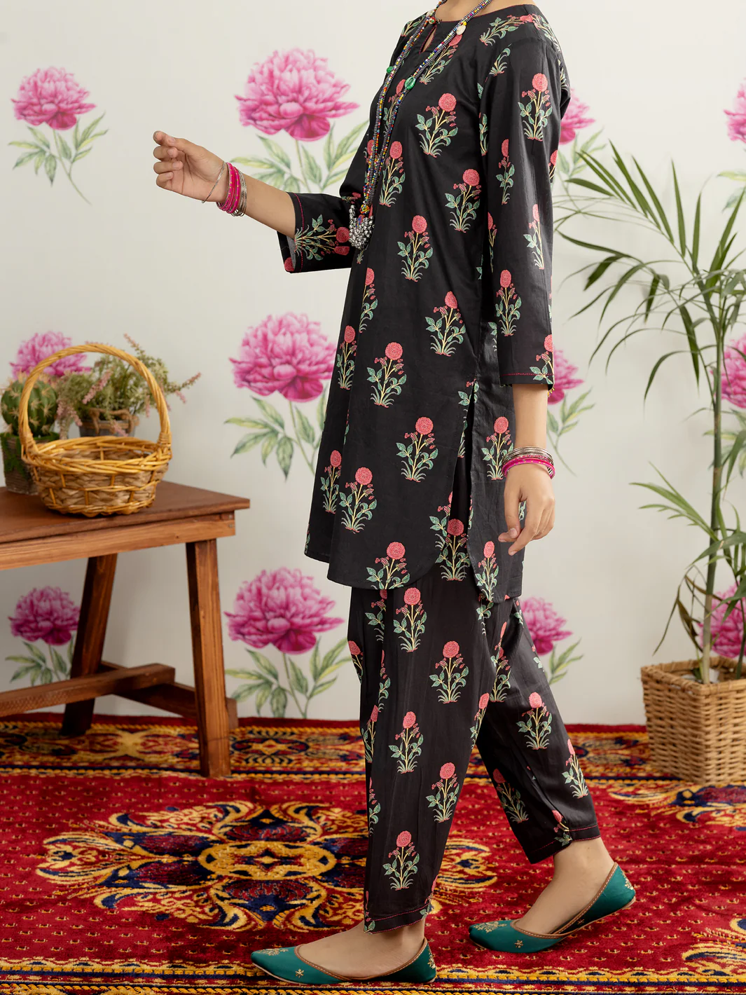 Black Lawn 2 Piece Stitched - ALT-2PS-LKS-1107 - Image 2