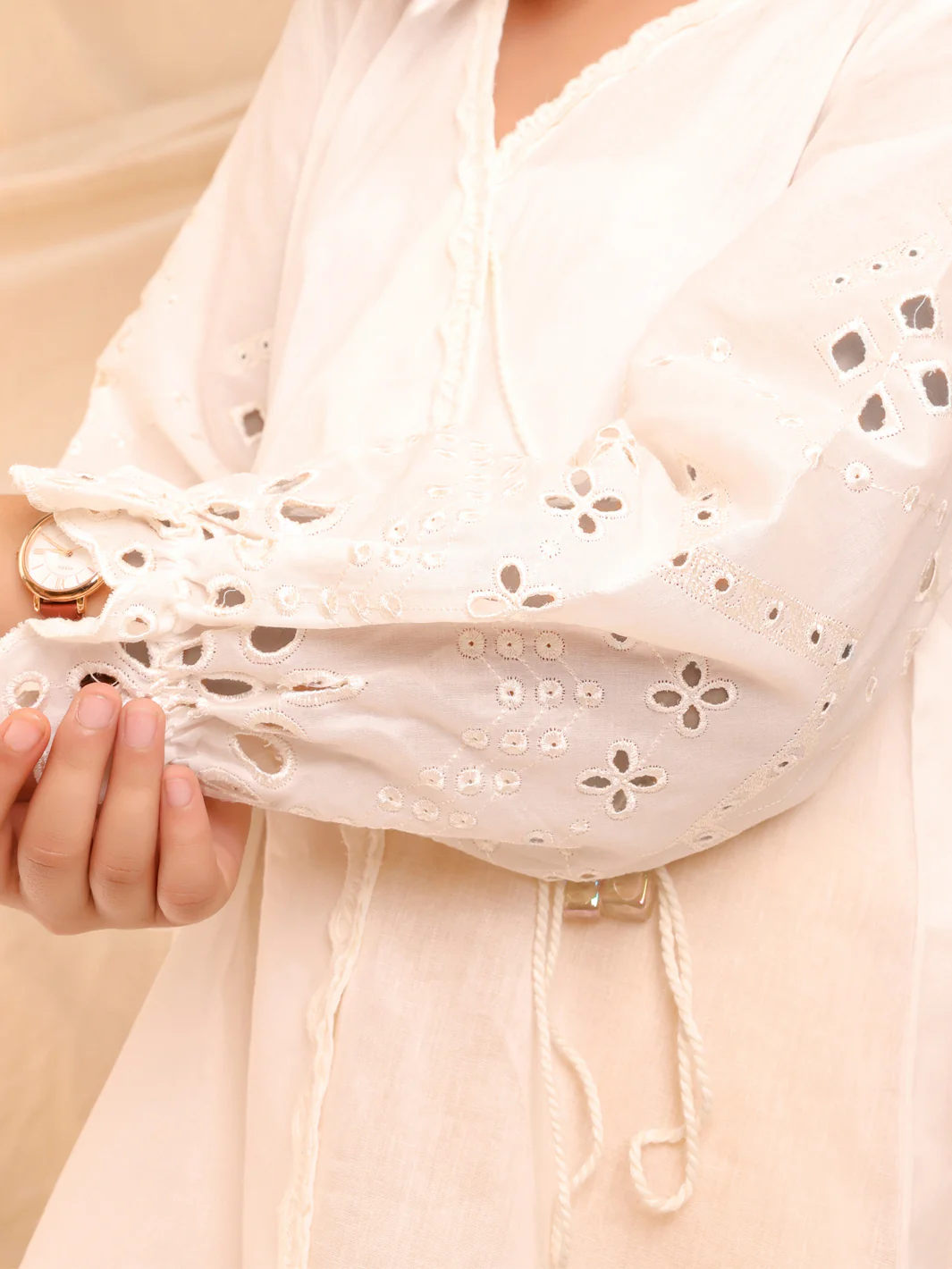 White Cambric Kurti - ALT-LK-1011 - Image 2