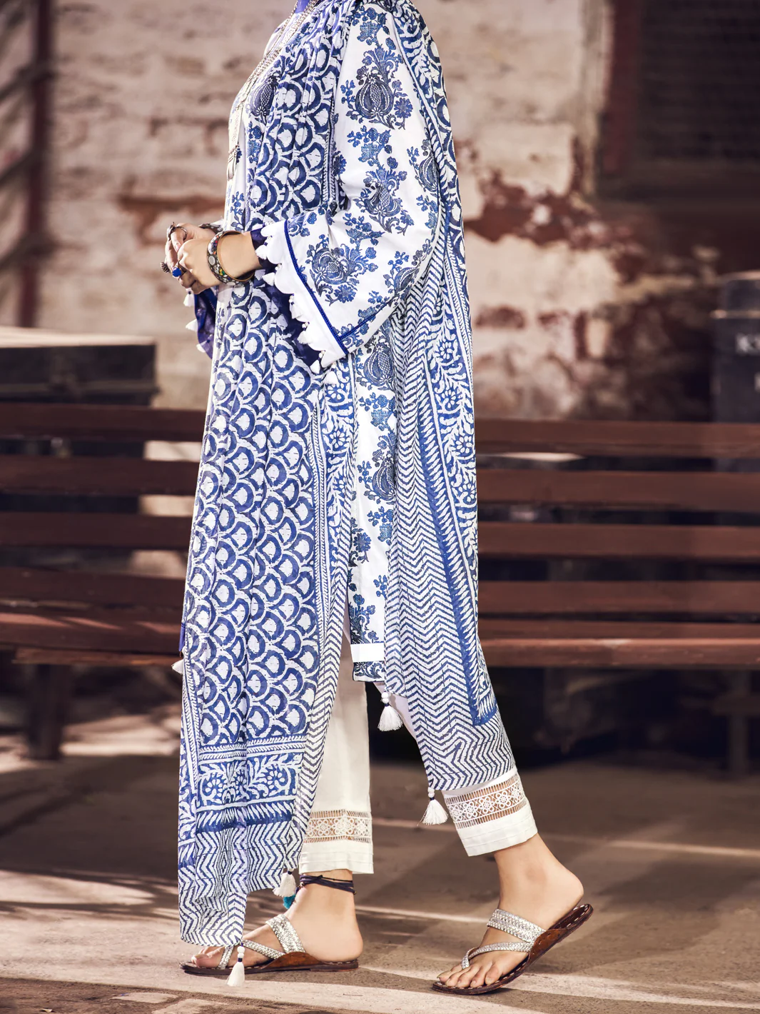 Navy Blue Cambric 2 Piece Unstitched - AWP-2PS-366 - Image 4