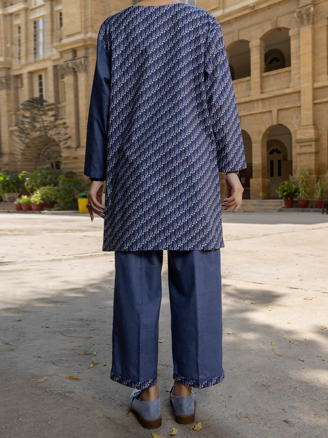 Grey 2 Piece Stitched - AWP-2PS-LKS-387 - Image 2