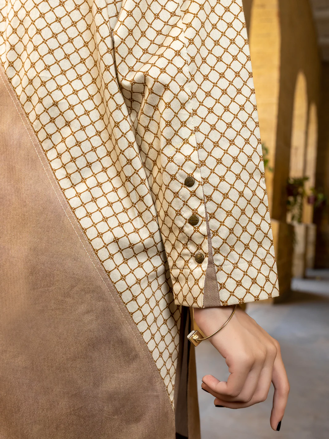 Cream 2 Piece Stitched - AWP-2PS-LKS-390 - Image 7