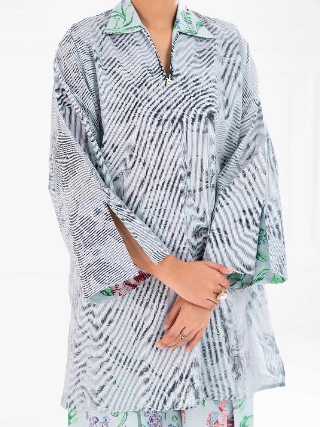 Grey Cambric 2Pc Stitched - AWP-2PS-LKS-896 - Image 3