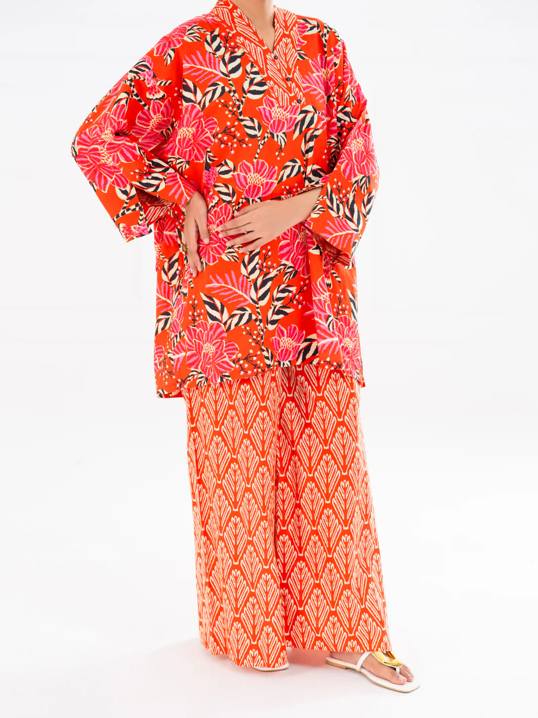 Red Cambric 2Pc Stitched - AWP-2PS-LKS-899 - Image 7