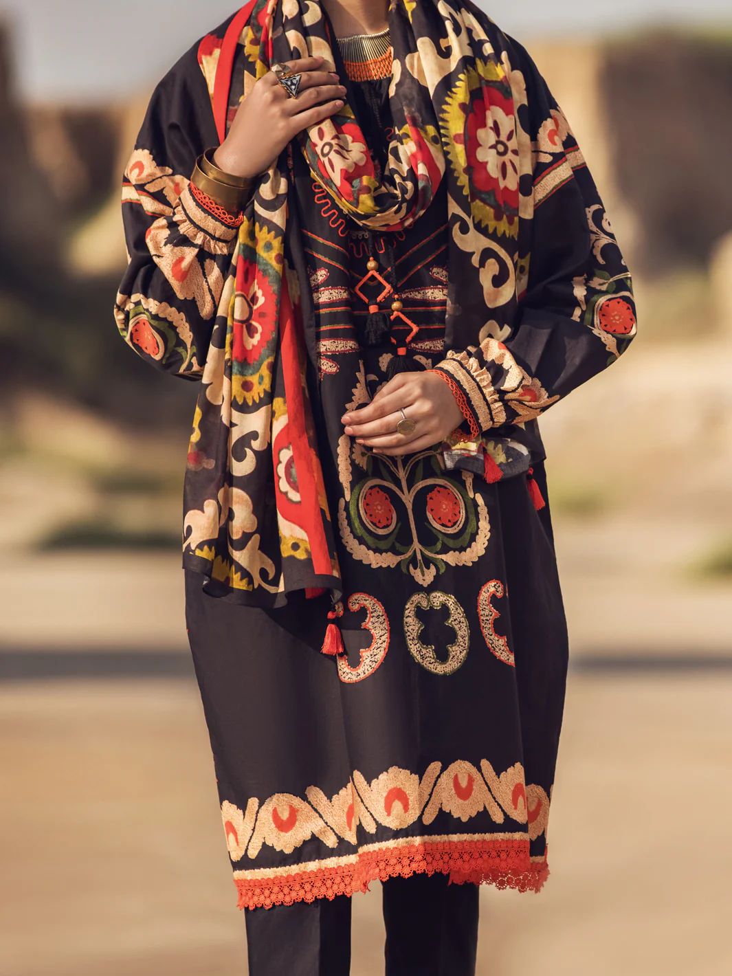 Black Cambric 3 Piece Stitched - AWP-3PS-328 - Image 6