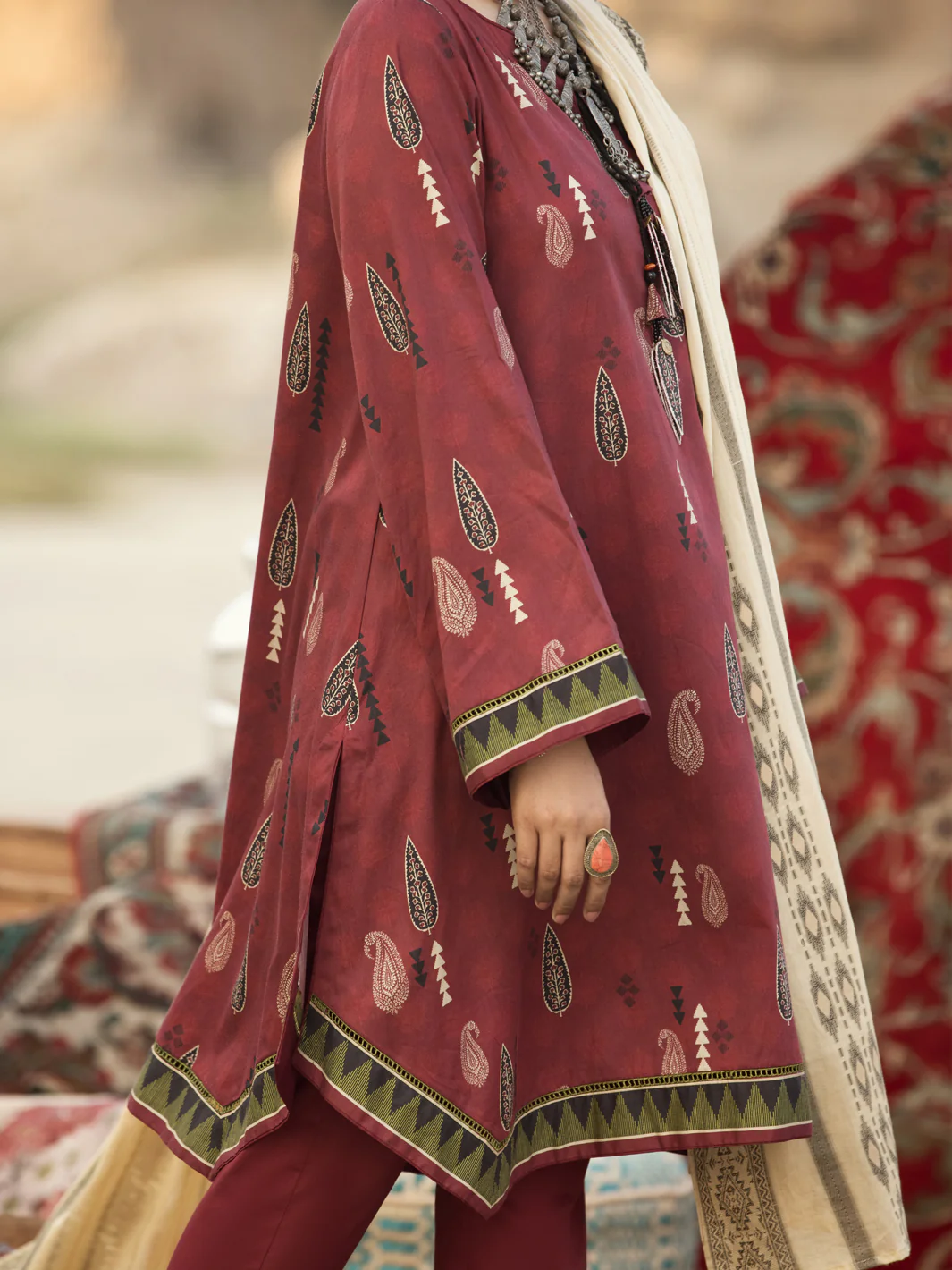 Maroon Cambric 3 Piece Unstitched - AWP-3PS-329 - Image 2