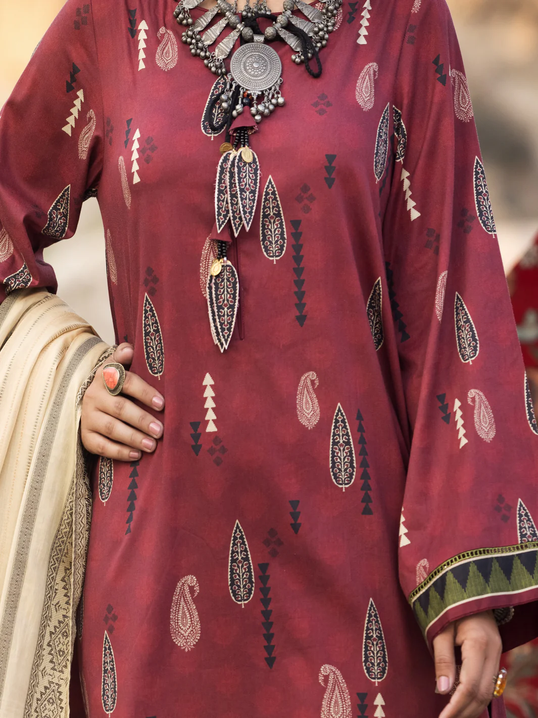 Maroon Cambric 3 Piece Unstitched - AWP-3PS-329 - Image 3
