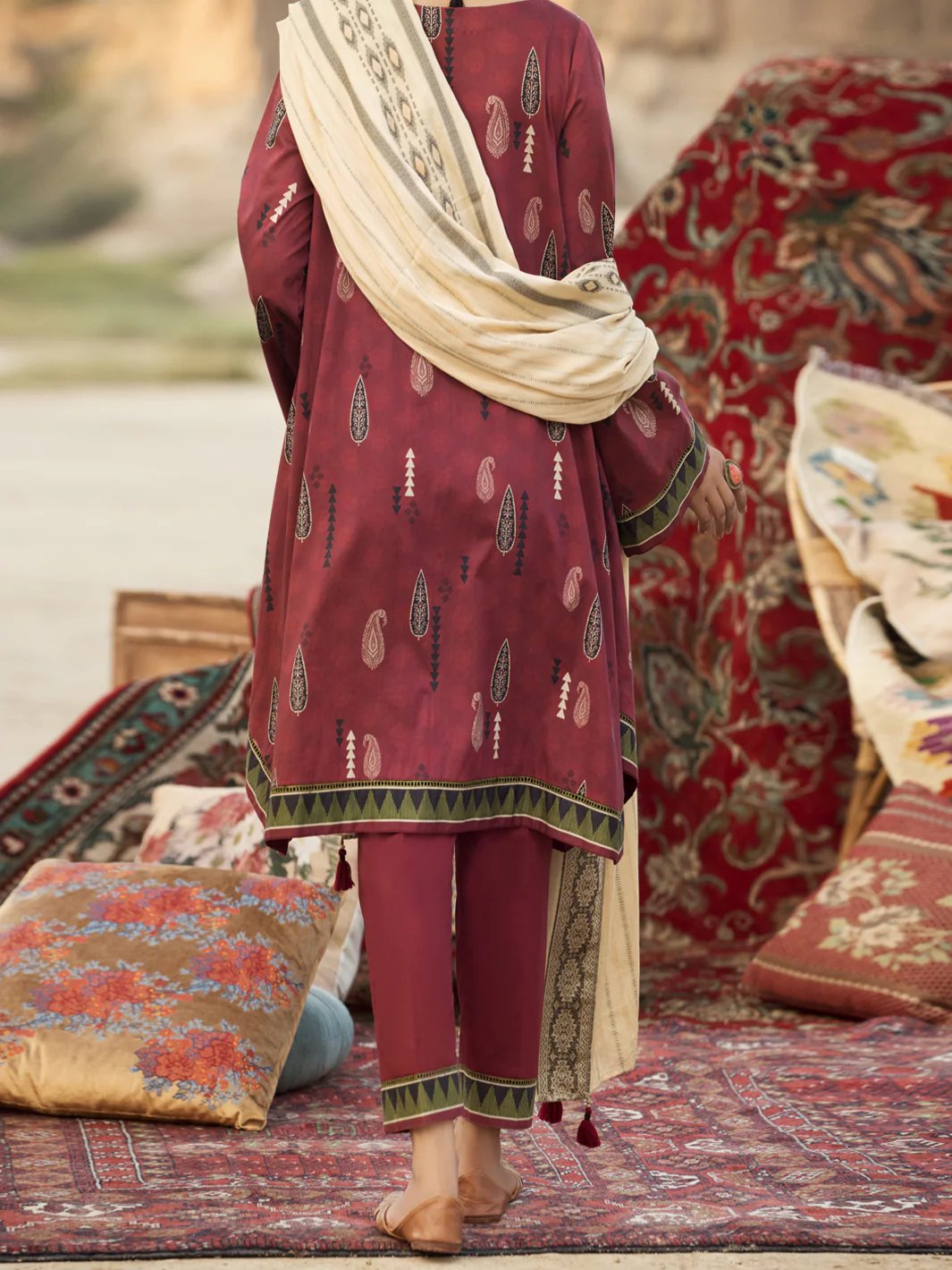 Maroon Cambric 3 Piece Unstitched - AWP-3PS-329 - Image 4