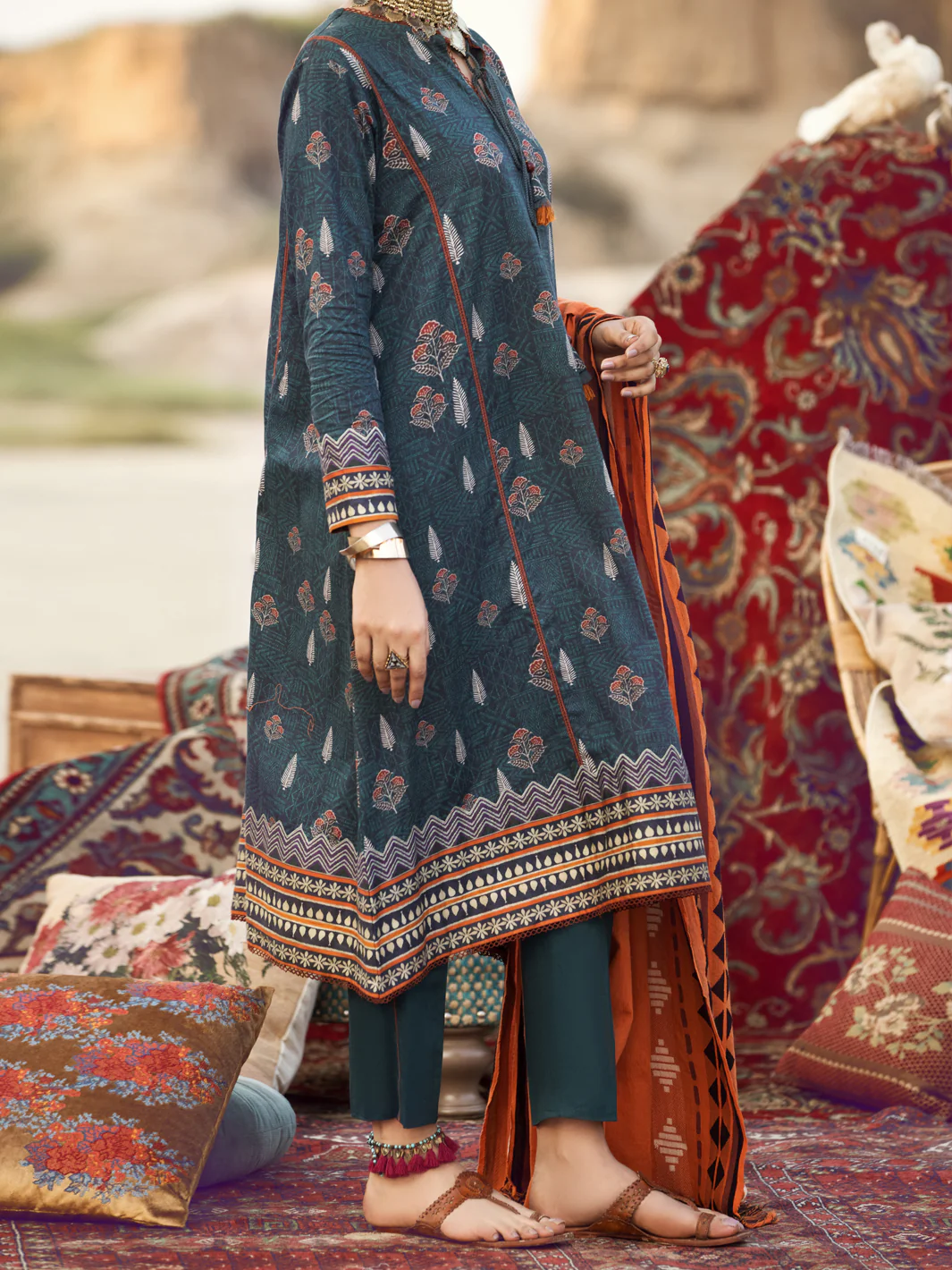 Teal Cambric 3 Piece Unstitched - AWP-3PS-332 - Image 4