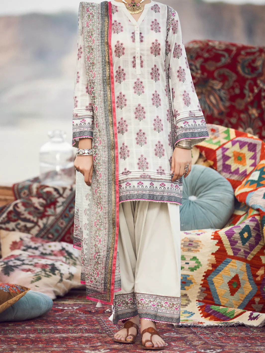 Light Grey Jacquard 3 Piece Unstitched - AWP-3PS-336 - Image 2