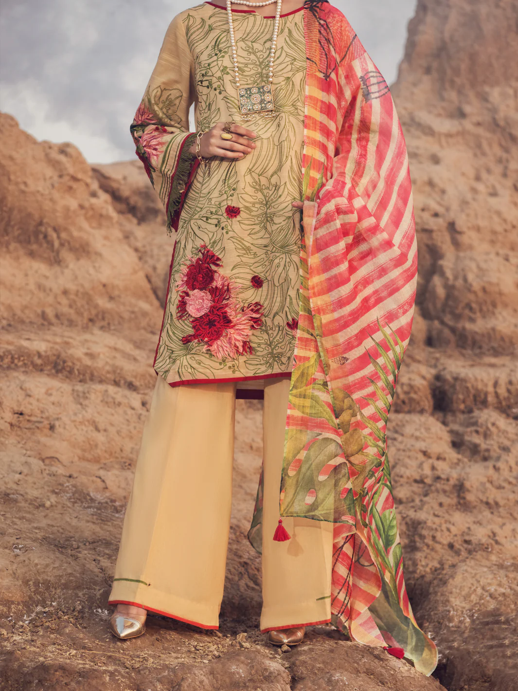 Beige Khaddar 3 Piece Stitched - AWP-3PS-350 - Image 4