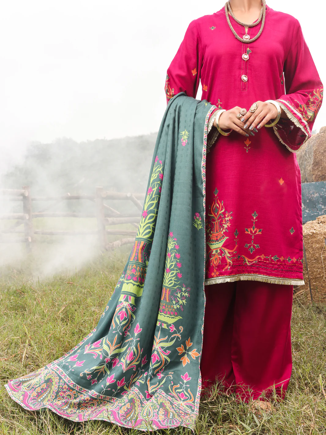 Fuchsia Khaddar Unstitched 3 Piece - AWP-3PS-417 - Image 4
