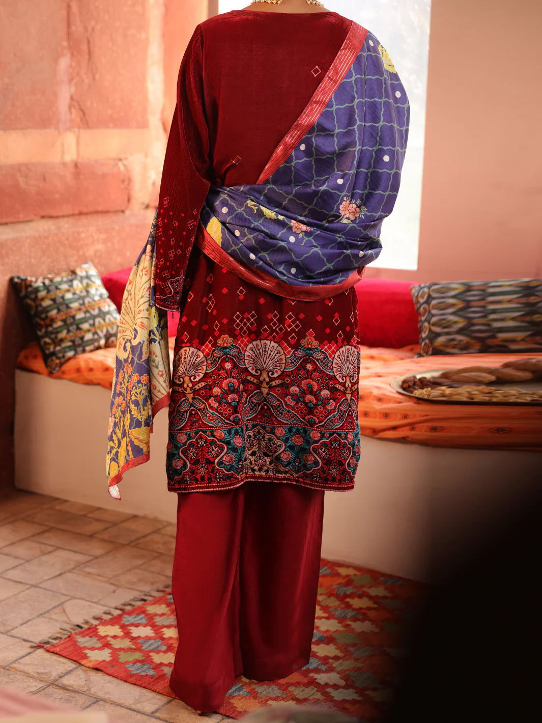 Maroon Velvet Unstitched 3 Piece - AWP-3PS-444 - Image 2