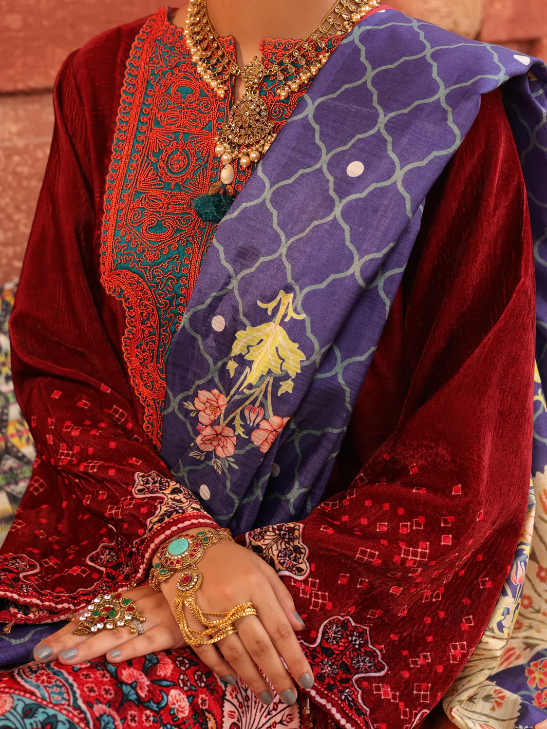 Maroon Velvet 3 Piece Stitched - AWP-3PS-444 - Image 3