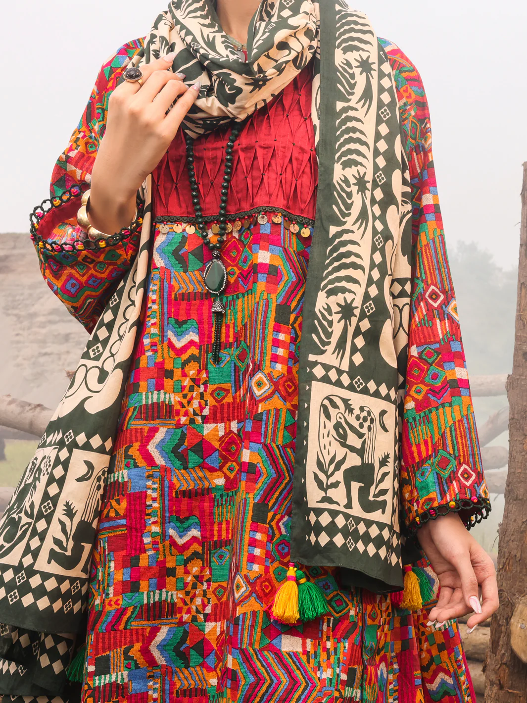 Red Khaddar Unstitched 3 Piece - AWP-3PS-511 - Image 4